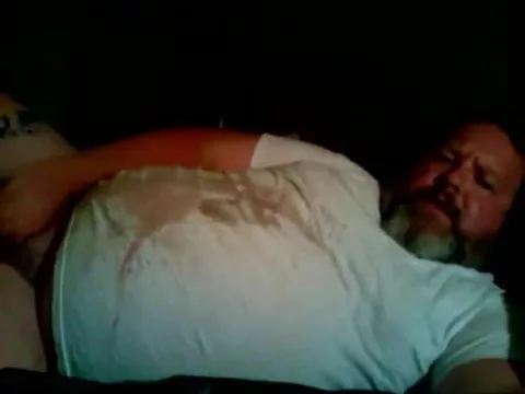 Daddy Bear PISSING on his belly